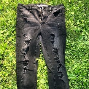 American Eagle Destressed Super Super Stretch Jean